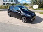 Peugeot 108 82PK Allure/ LED Dagrijverl./ Airco/ Elek.Pakket, Auto's, Peugeot, Voorwielaandrijving, Euro 5, Stof, Zwart