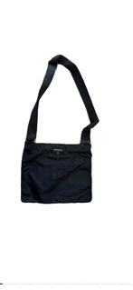 Prada schoudertas, Sieraden, Tassen en Uiterlijk, Tassen | Schoudertassen, Ophalen of Verzenden, Zo goed als nieuw, Zwart