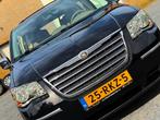 CHRYSLER GRAND VOYAGER 3.8 V6 LIMITED J.DAIMLER-BLACK 3xTV/D, Gebruikt, Beige, Grand Voyager, 7 stoelen