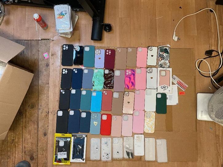 Grote partij telefoon & tablet cases, Diversen, Rommelmarktspullen, Nieuw, Ophalen