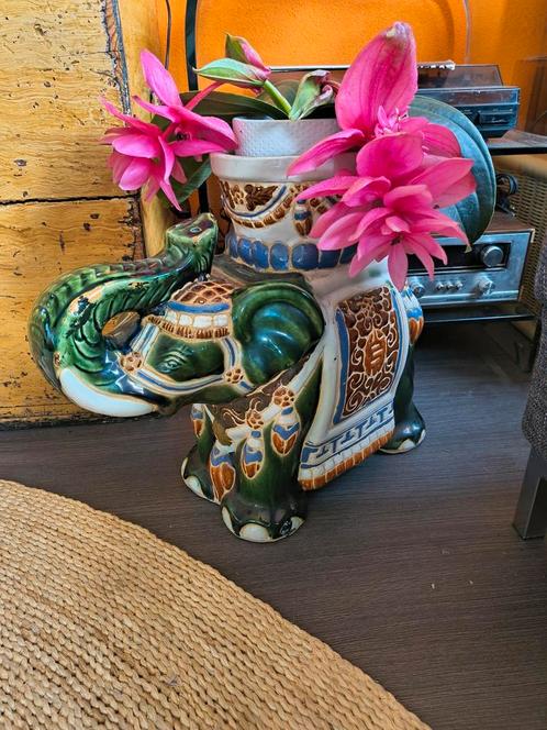 Set vintage olifant plantentafeltjes, Antiek en Kunst, Antiek | Keramiek en Aardewerk, Ophalen of Verzenden