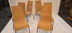 6 mooie rieten stoelen met metalen  frame samen 60 euro, Ophalen, Zo goed als nieuw, Bruin, Twee