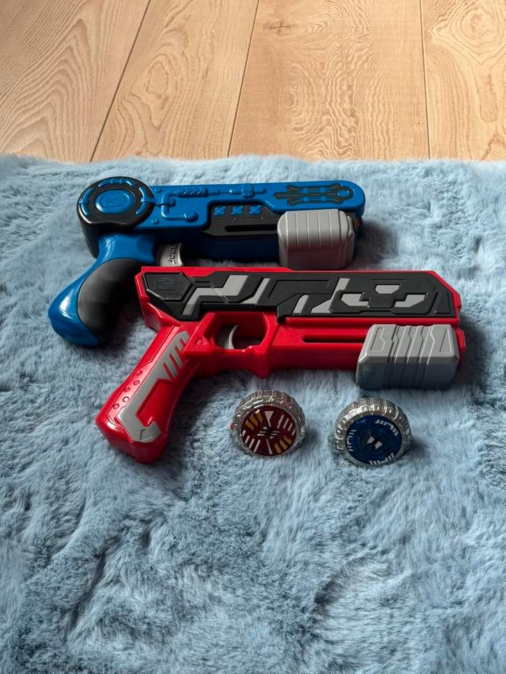 Spinner MAD Battle - rood en blauw, Kinderen en Baby's, Speelgoed | Buiten | Actiespeelgoed, Zo goed als nieuw, Ophalen