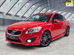 Volvo C30 2.5 T5 Summum R-Design 275PK, Auto's, Gebruikt, Zwart, 700 kg, 4 stoelen