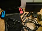 Nintendo Switch compleet met dock en Mario beschermhoes, Spelcomputers en Games, Spelcomputers | Nintendo Switch, Ophalen of Verzenden