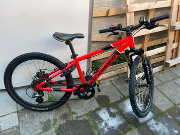Rockrider mountainbike maat 24 inch beschikbaar voor biedingen