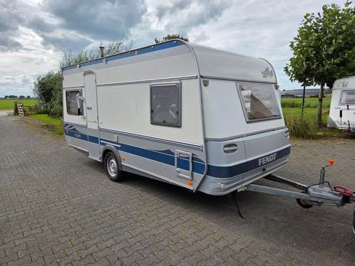 Fendt 470 tf ,bj 2003 ,voortent, Caravans en Kamperen, Caravans, Particulier, tot en met 4, 1000 - 1250 kg, Rondzit, Fendt, Frans bed