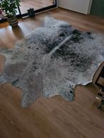 Mooie Koeienhuid, Huis en Inrichting, Ophalen, Bruin, Gebruikt, 150 tot 200 cm