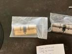 Dom cilinderslot 40-40  dezelfde sleutel SKG 2 sterren, Ophalen of Verzenden, Gebruikt