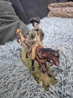 Antiek Porseleinen Beeldje: Man te Paard, Antiek en Kunst, Ophalen of Verzenden