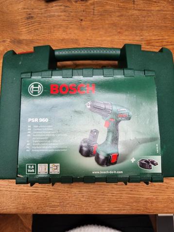Bosch  accuboormachine PSR 960 compleet met accus