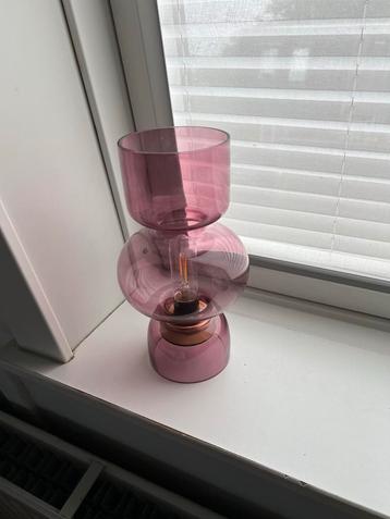Roze Glazen Tafellamp - Zo goed als nieuw! beschikbaar voor biedingen