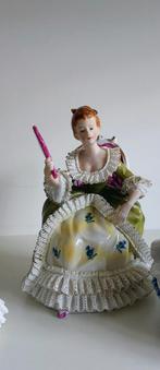 Porseleinen beeldje vintage Duits porselein dame met spiegel, Antiek en Kunst, Antiek | Porselein, Ophalen of Verzenden