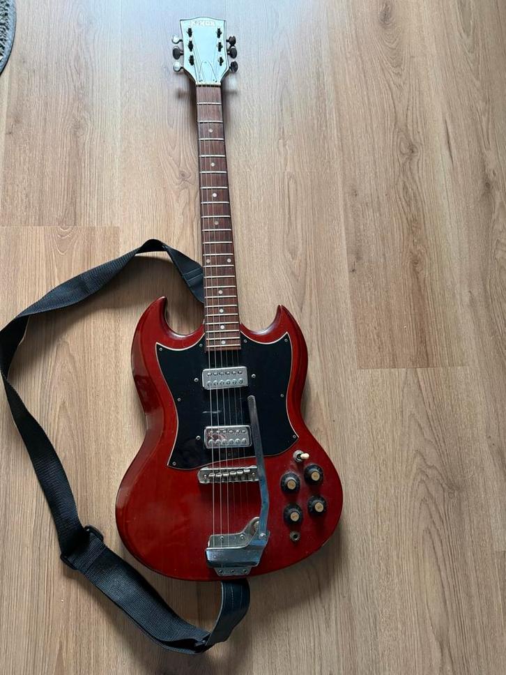 Vintage KINOR SG Gitaar - Humbuckers & Tremolo, Muziek en Instrumenten, Snaarinstrumenten | Gitaren | Elektrisch, Gebruikt, Solid body