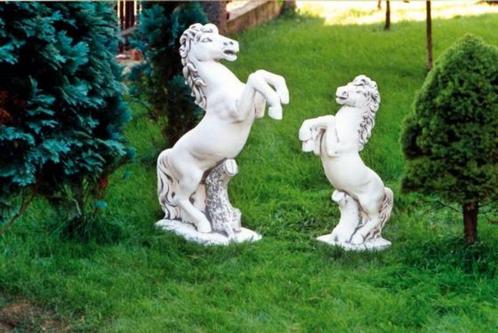 betonnen beeld / stijgerend paard, klein, Tuin en Terras, Tuinbeelden, Nieuw, Dierenbeeld, Beton, Ophalen