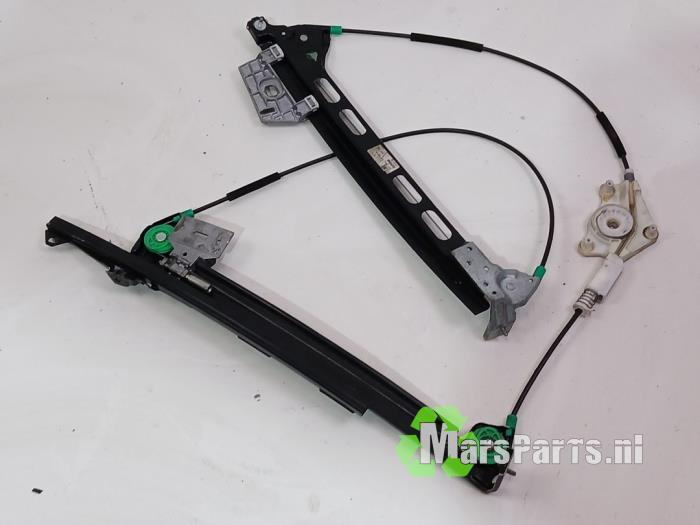 Ruitmechaniek 2Deurs links-voor van een Audi A4, Auto-onderdelen, Ruiten en Toebehoren, Audi, Gebruikt, 3 maanden garantie, Ophalen of Verzenden