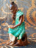 Oud Oosters beeldje van geglazuurd aardewerk 15 cm., Antiek en Kunst, Ophalen of Verzenden