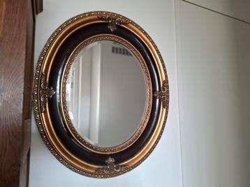 Zware antieke spiegel, 65x75 cm  beschikbaar voor biedingen