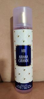 Ariana Grande Ari body mist, Ophalen of Verzenden, Zo goed als nieuw