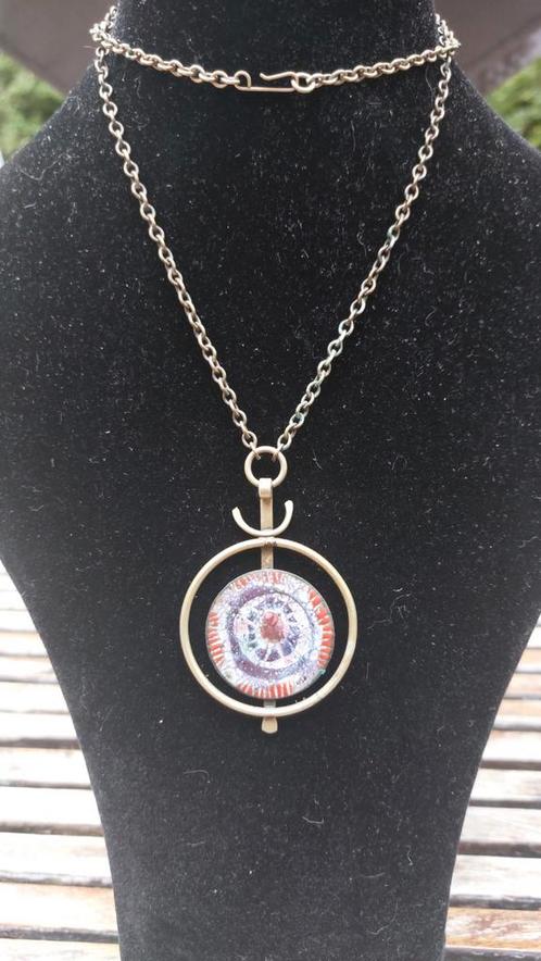 Vintage ketting met emaille hanger, Sieraden, Tassen en Uiterlijk, Kettingen, Gebruikt, Overige materialen, Zilver, Met hanger