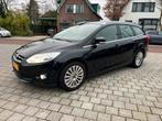 Ford Focus 125 PK Titanium Isofix Cruise Ecc Nav Trekh Xenon, 125 pk, Zwart, Zwart, Origineel Nederlands