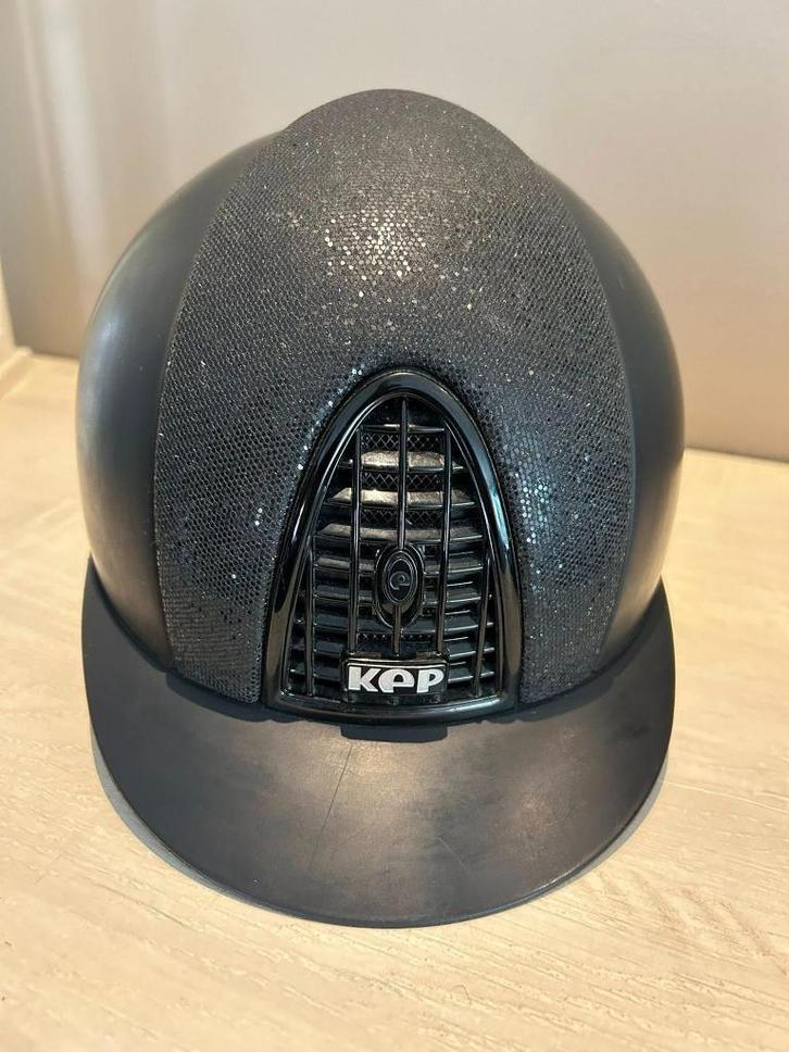 KEP italia, Dieren en Toebehoren, Paardrijkleding, Zo goed als nieuw, Cap, Dressuur, Ophalen