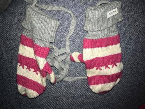 paar MEXX wanten in maat 92/98, Kinderen en Baby's, Kinderkleding | Mutsen, Sjaals en Handschoenen, Zo goed als nieuw, Handschoenen