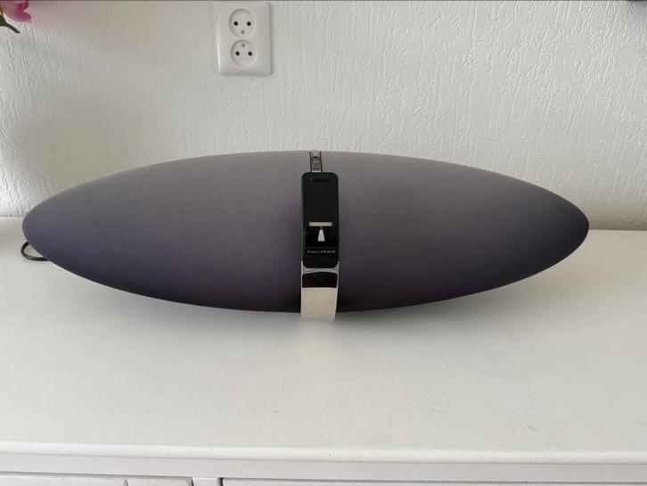 B&W Zeppelin Air - Krachtige Stereo & Apple AirPlay, Audio, Tv en Foto, Luidsprekers, Zo goed als nieuw, Front, Rear of Stereo speakers