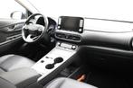 Hyundai Kona EV Premium 64 kWh 100% Elektrisch | Parkeersens, Auto's, Hyundai, Origineel Nederlands, Te koop, 5 stoelen, 35 min