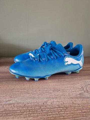 Puma Voetbalschoenen Maat 40 - Kunstgras beschikbaar voor biedingen