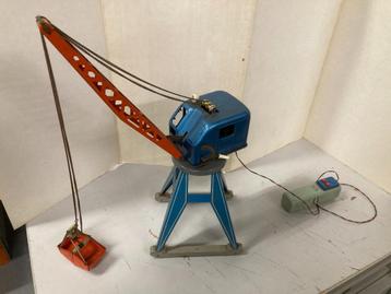T.K. Gama Metalen Hijskraan. Vintage beschikbaar voor biedingen