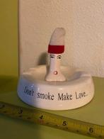 Vintage humoristische ceramische asbak don't smoke make love, Verzamelen, Ophalen of Verzenden, Zo goed als nieuw, Asbak