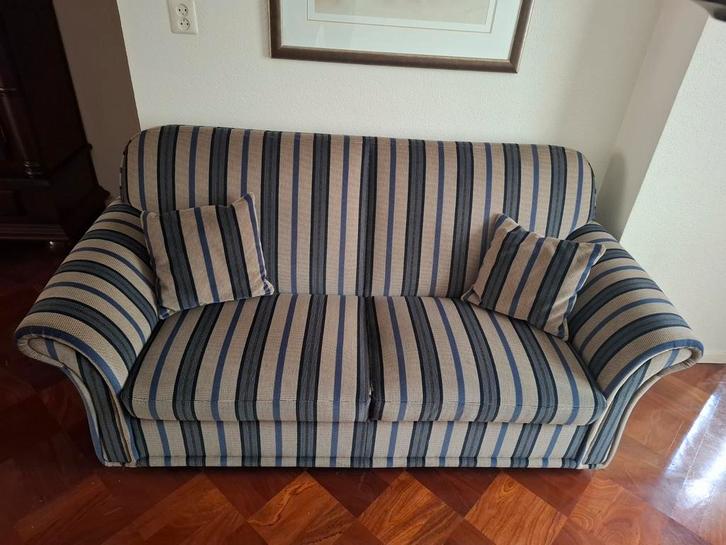 Bank blauw/beige gestreept - Zeer goede staat, Huis en Inrichting, Banken | Bankstellen, Zo goed als nieuw, Rechte bank, Tweepersoons