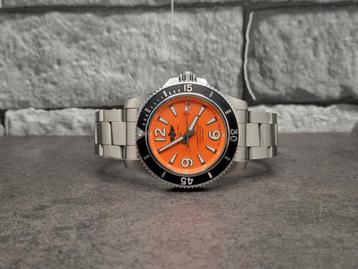 Breitling Superocean 42mm orange, full set 2020 beschikbaar voor biedingen