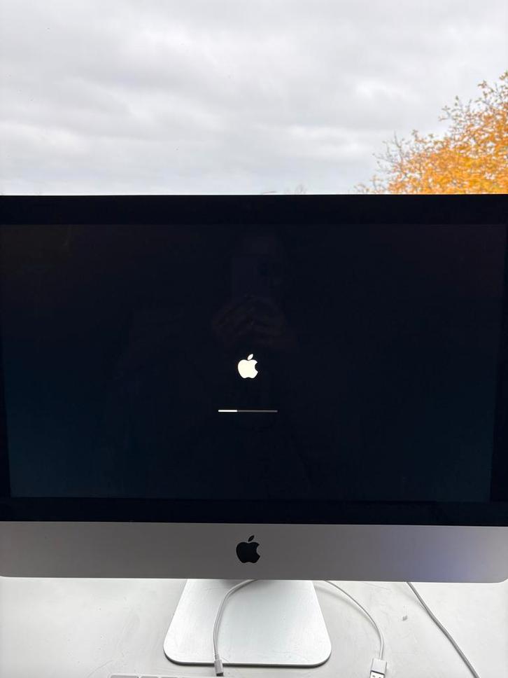 iMac 21.5" (Late 2015), Computers en Software, Apple Desktops, Gebruikt, iMac, HDD, 2 tot 3 Ghz, 8 GB, Ophalen