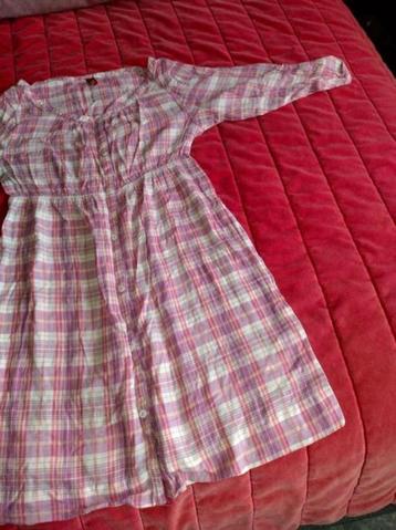 Jurkje beschikbaar voor biedingen