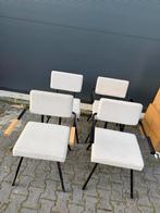 4 x nieuwe licht grijze eetkamerstoelen, Huis en Inrichting, Stoelen, Ophalen, Zo goed als nieuw, Grijs, Vijf, Zes of meer stoelen