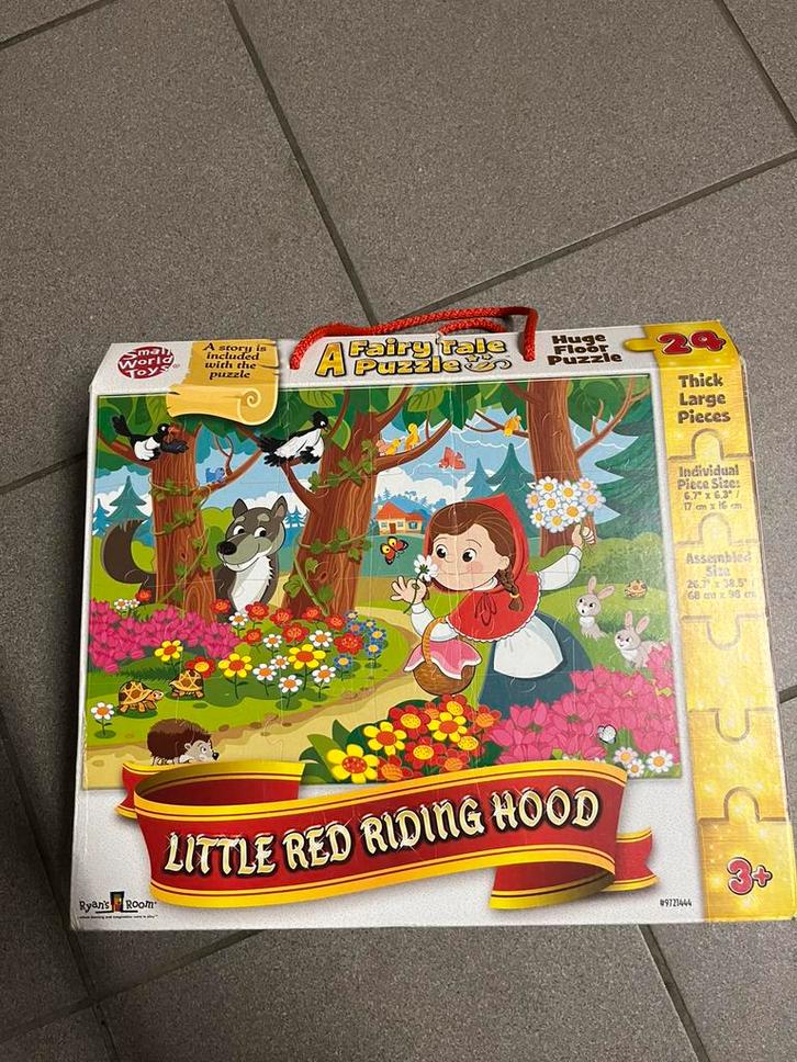 Roodkapje vloerpuzzel 24 stuks, Kinderen en Baby's, Speelgoed | Kinderpuzzels, Zo goed als nieuw, 4 tot 6 jaar, 10 tot 50 stukjes