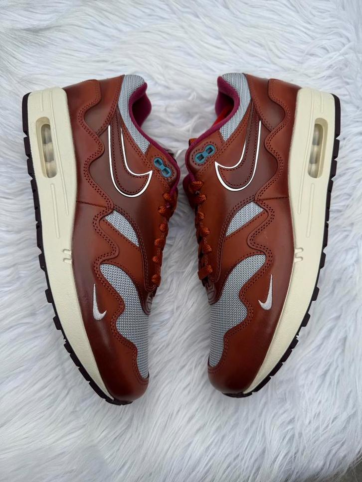 Nieuwe Nike Air Max 1 Patta wave dark Russet maat eu 45, Kleding | Heren, Schoenen, Nieuw, Sneakers of Gympen, Overige kleuren