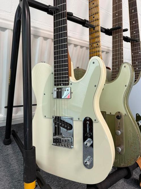 Schecter Nick Johnston PT Atomic Snow, Muziek en Instrumenten, Snaarinstrumenten | Gitaren | Elektrisch, Zo goed als nieuw, Overige merken