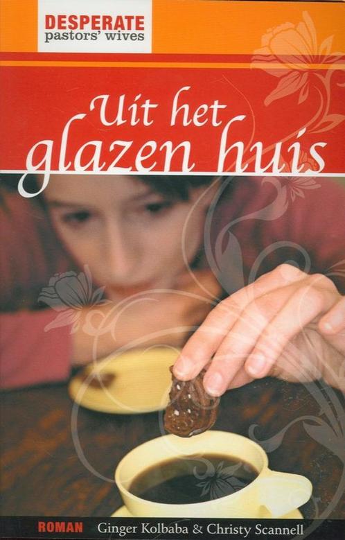 Ginger Kolbabaen Christie Scannell Uit het glazen huis. (x), Boeken, Romans, Gelezen, Nederland, Ophalen of Verzenden