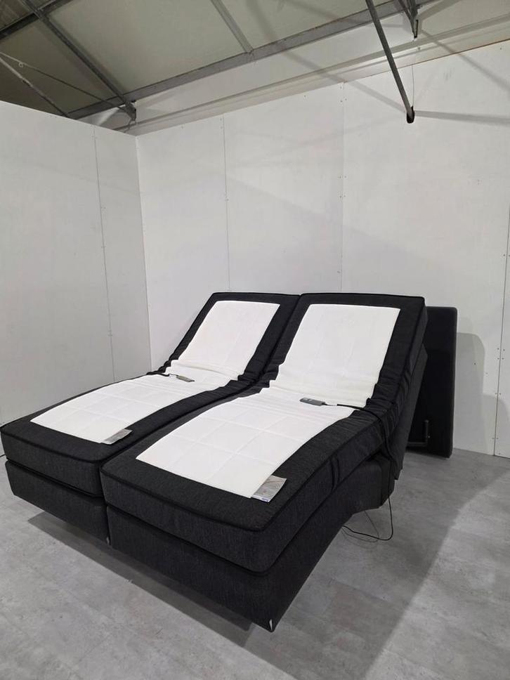 Auping Elektrisch Boxspring 180x220, Huis en Inrichting, Slaapkamer | Boxsprings, Zo goed als nieuw, Overige maten, 220 cm, Tweepersoons
