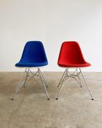 2x Vitra en Miller Eames DSR Fiberglass stoel blauw en rood, Huis en Inrichting, Stoelen, Twee, Gebruikt, Metaal, Vintage space age modern design