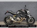 DUCATI MONSTER 821 DARK ABS (bj 2015) M821 Monster DARK, 2 cilinders, Bedrijf, Meer dan 35 kW, 821 cc
