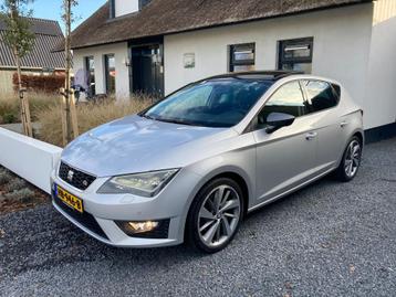 Seat Leon 1.4 TSI Automaat 150 pk FR/Clima/Navi/Pano/Stoelv. beschikbaar voor biedingen