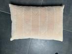 Wood kussen beige 40 x 60 nieuw met kaartje, Ophalen of Verzenden, Nieuw, Beige, Rechthoekig