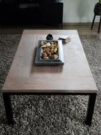 Vergrijsde teakhouten salontafel met zwarte metalen poten, 50 tot 100 cm, Minder dan 50 cm, 100 tot 150 cm, Gebruikt