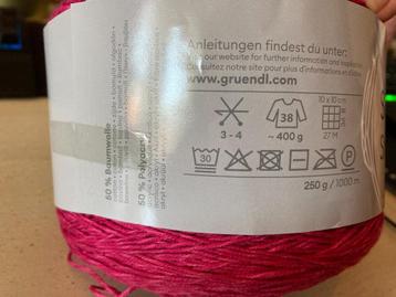wool grundl (lees de advertentie text aub) beschikbaar voor biedingen