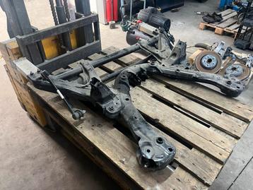 Front subframe Tesla Model 3 RWD beschikbaar voor biedingen