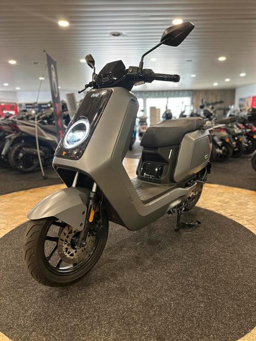Niu NQIX 150 mat grijs 2025 KM 978 DEMO MODEL, Fietsen en Brommers, Elektrische fietsen, Zo goed als nieuw, Overige merken, 59 cm of meer